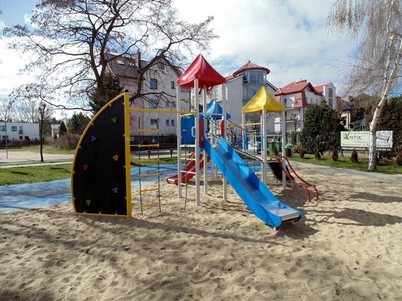 Władysławowo Renesans酒店 外观 照片
